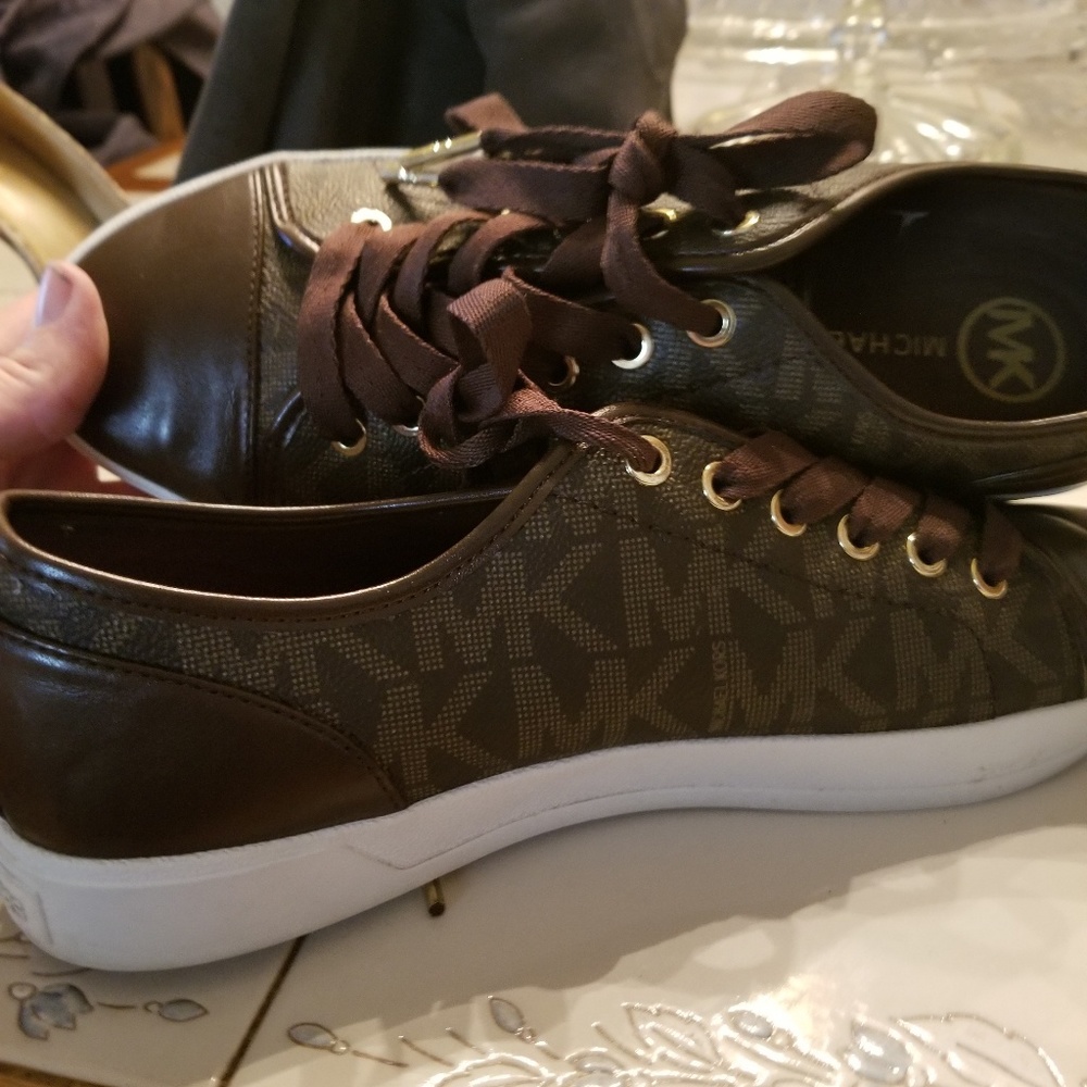 Size 9 michael kors